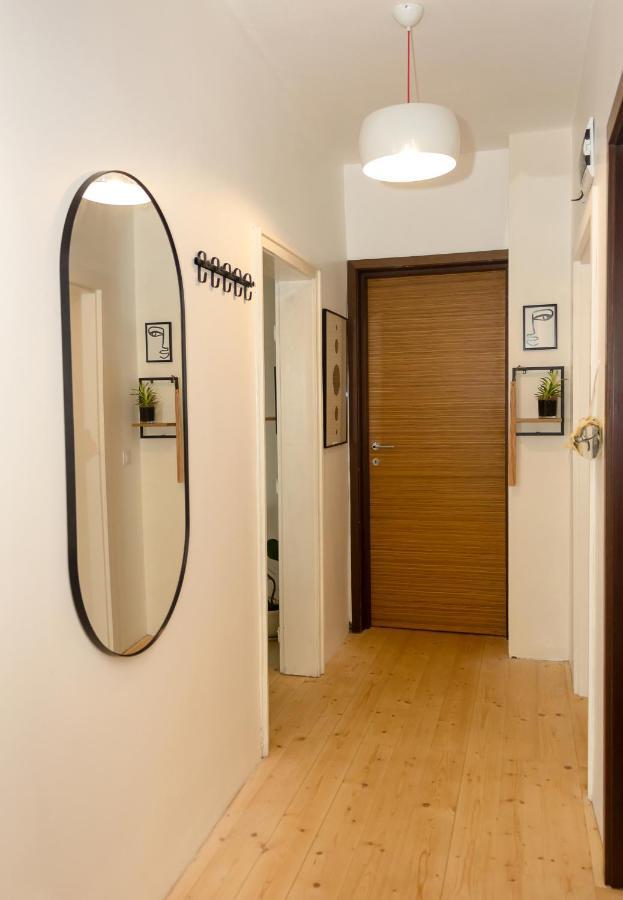 Bright & Spacious 1Bd Apartment With A Charming Balcony By Flat Mаnager Varna Bagian luar foto