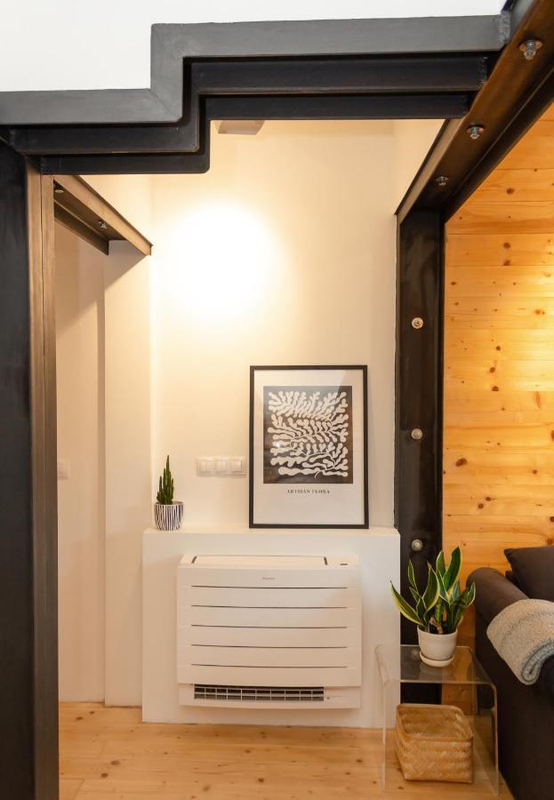 Bright & Spacious 1Bd Apartment With A Charming Balcony By Flat Mаnager Varna Bagian luar foto